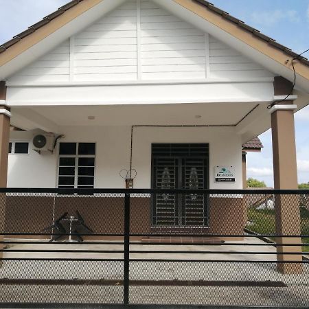 Simple Home By Aimie Fully Aircond Dungun Εξωτερικό φωτογραφία